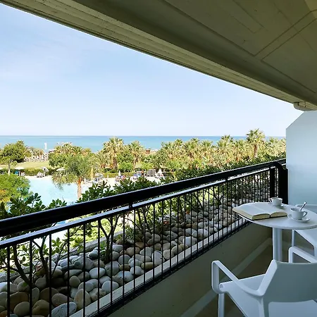 Ξενοδοχείο Grand Palladium Garden Beach & Spa 5*